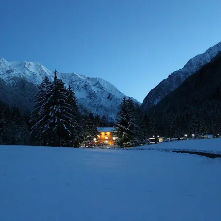 Campsite Presanella Mountain 4*